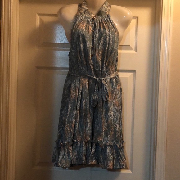 Beautiful Green, Gold, White Dress. Sizes are Small, Medium and large - Picture 2 of 4